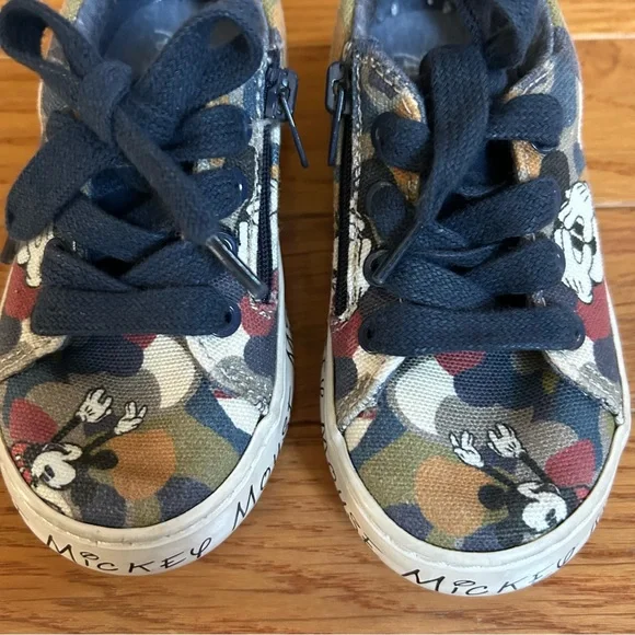 Zara Baby & Disney Mickey Mouse Sneakers, Size 22 EU/ 6US - Picture 3 of 10